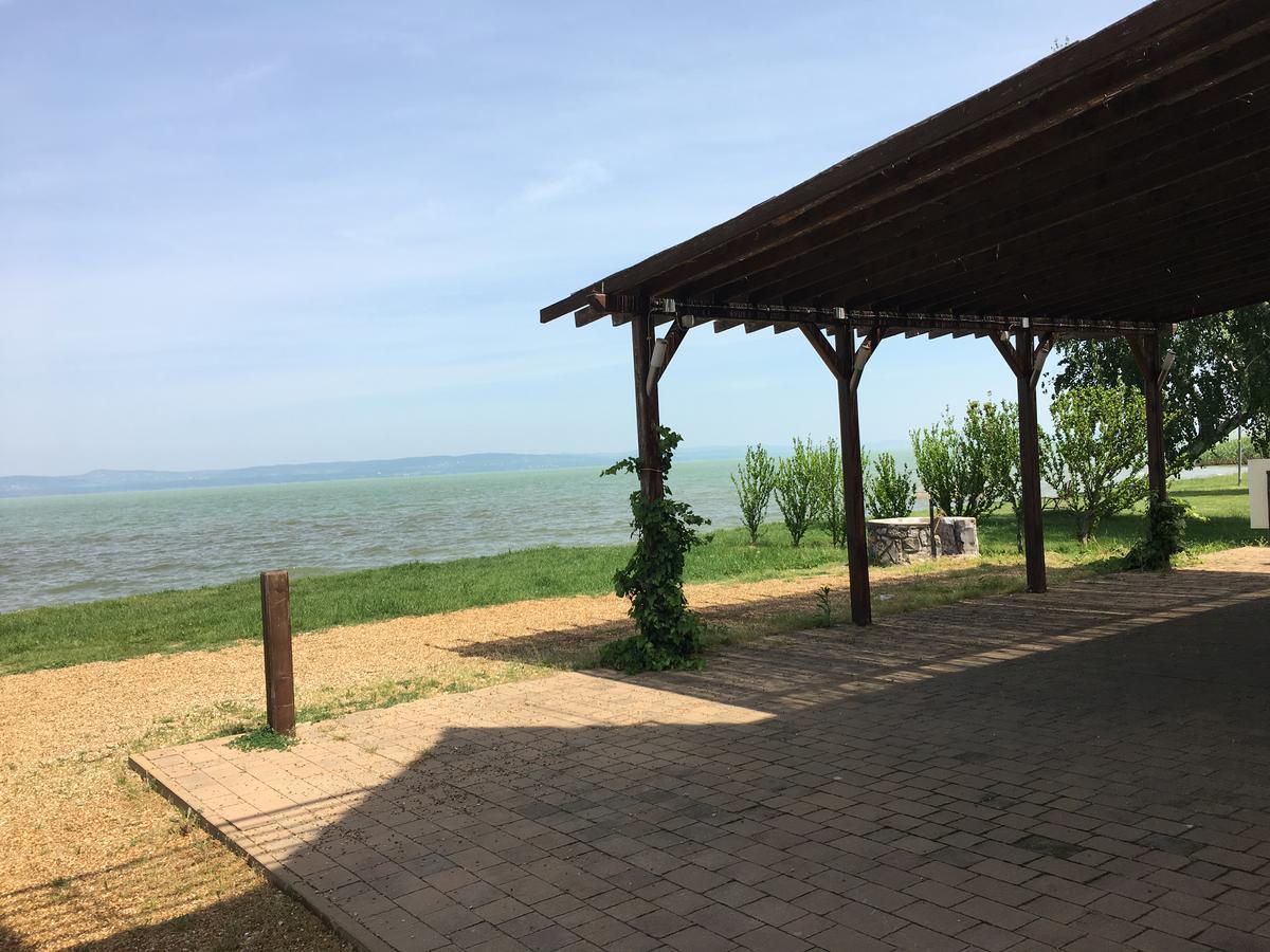 Beach Resident Balatonszárszó Extérieur photo